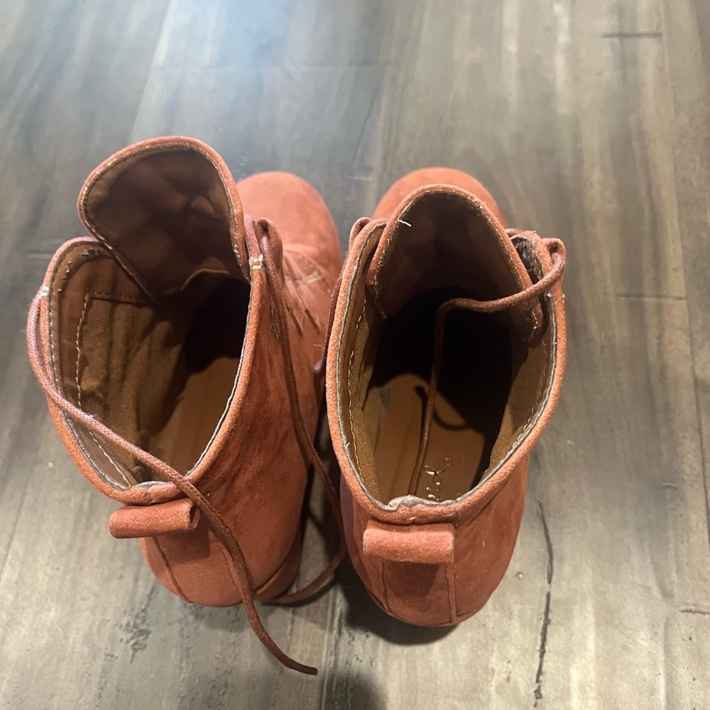Qupid Wedge Booties - Picture 2 of 3